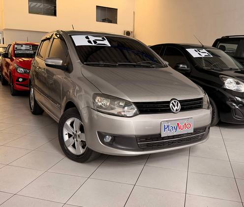 VOLKSWAGEN FOX 1.0 MI TREND 8V FLEX 4P MANUAL VOLKSWAGEN FOX 1.0 MI TREND 8V FLEX 4P MANUAL